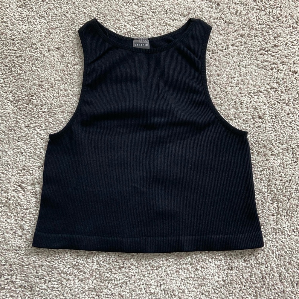Dynamic Black Ribbed Tank Top